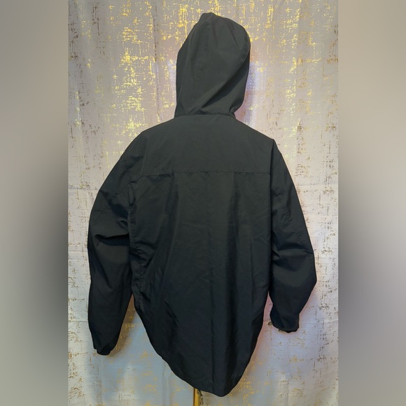 Men Hawke & Co Black Windbreaker - Picture 6 of 11